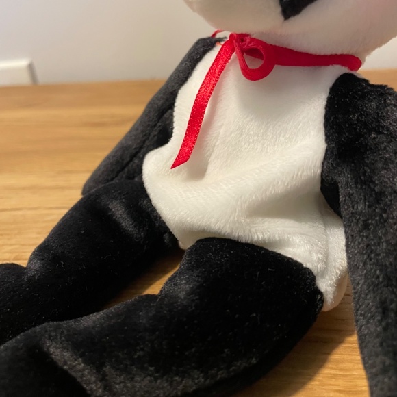 Ty Beanie Babies Fortune Panda Bear Black White 1997 – New Tag On VINTAGE - Picture 7 of 10